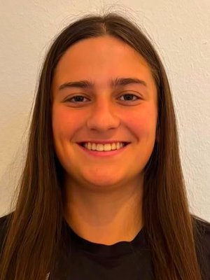 TICEN, Annika Kelly