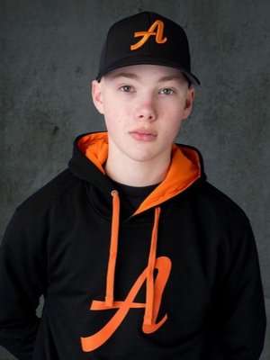 SZABADOS, Maxime