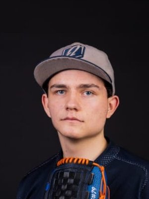 LANGHAMMER, Dominik