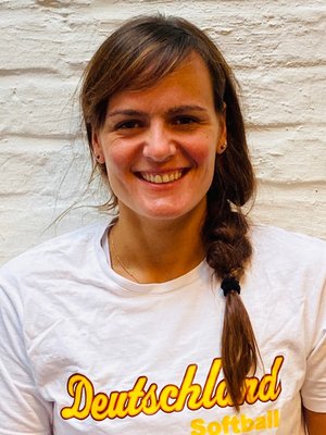 VOLKMANN, Claudia