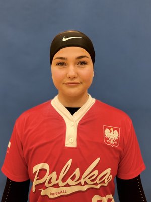 KIRSANOW, Julia