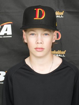 BUTT, Jona