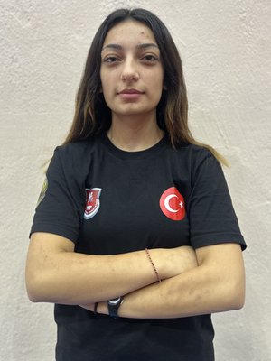 AKTÜRK, Ela